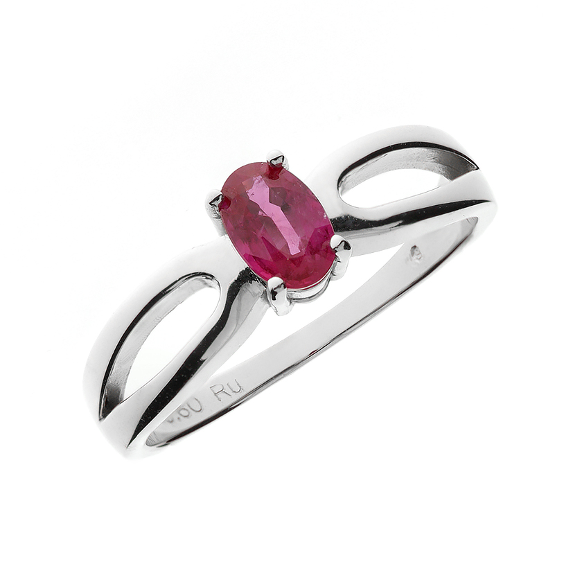 Prsten s rubinom