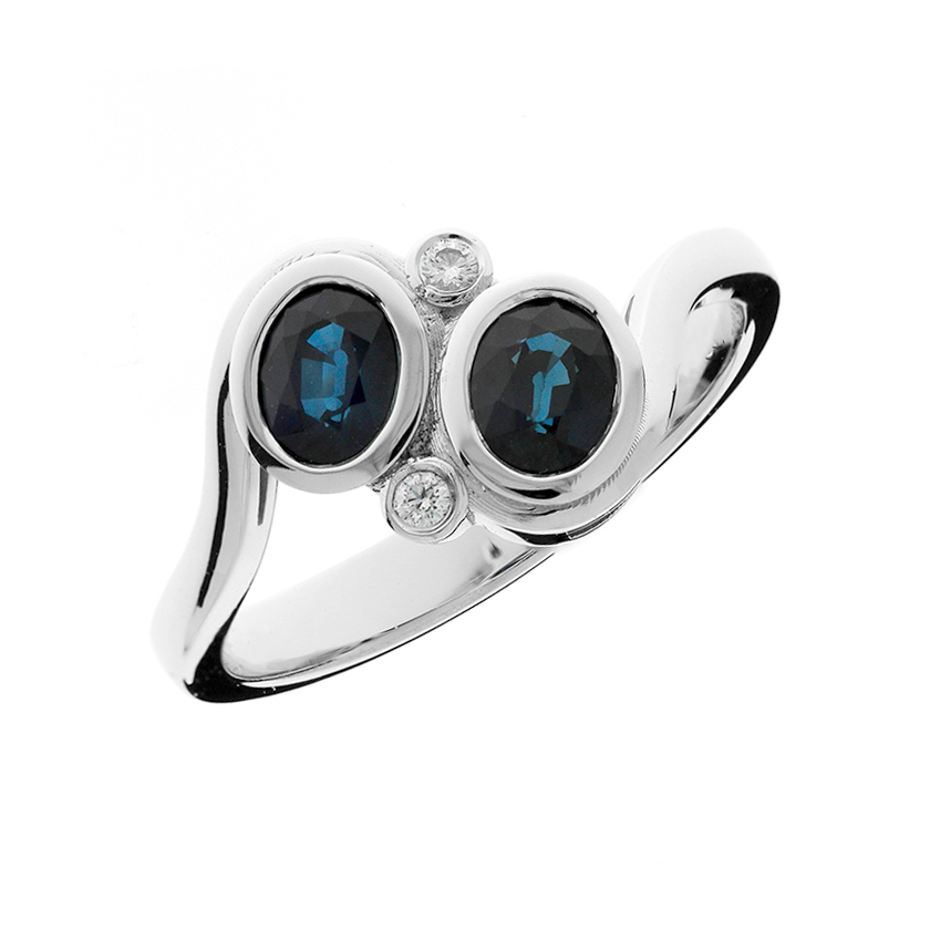 Dijamantni prsten sa plavim Safirom