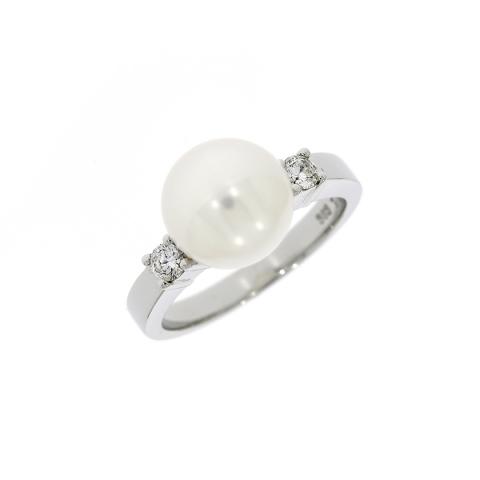 Prsten s biserom i dijamantima