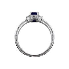 Dijamantni prsten sa plavim Safirom
