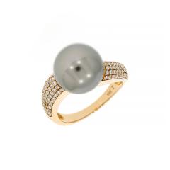 Prsten s biserom i dijamantima